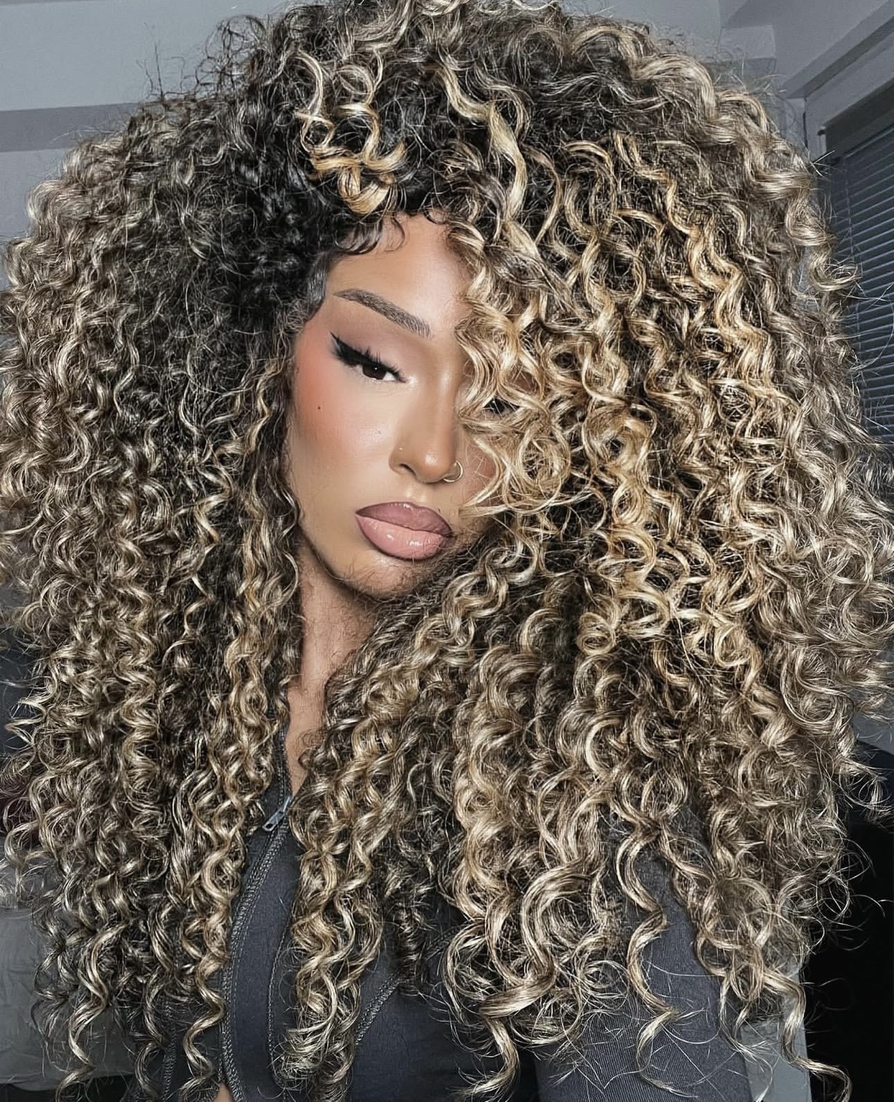 Curly Corner